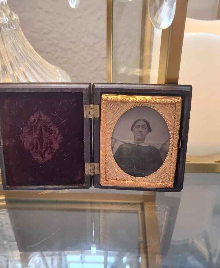 Antique Daguerreotype of A Creepy woman in Thermoplastic case 1800s