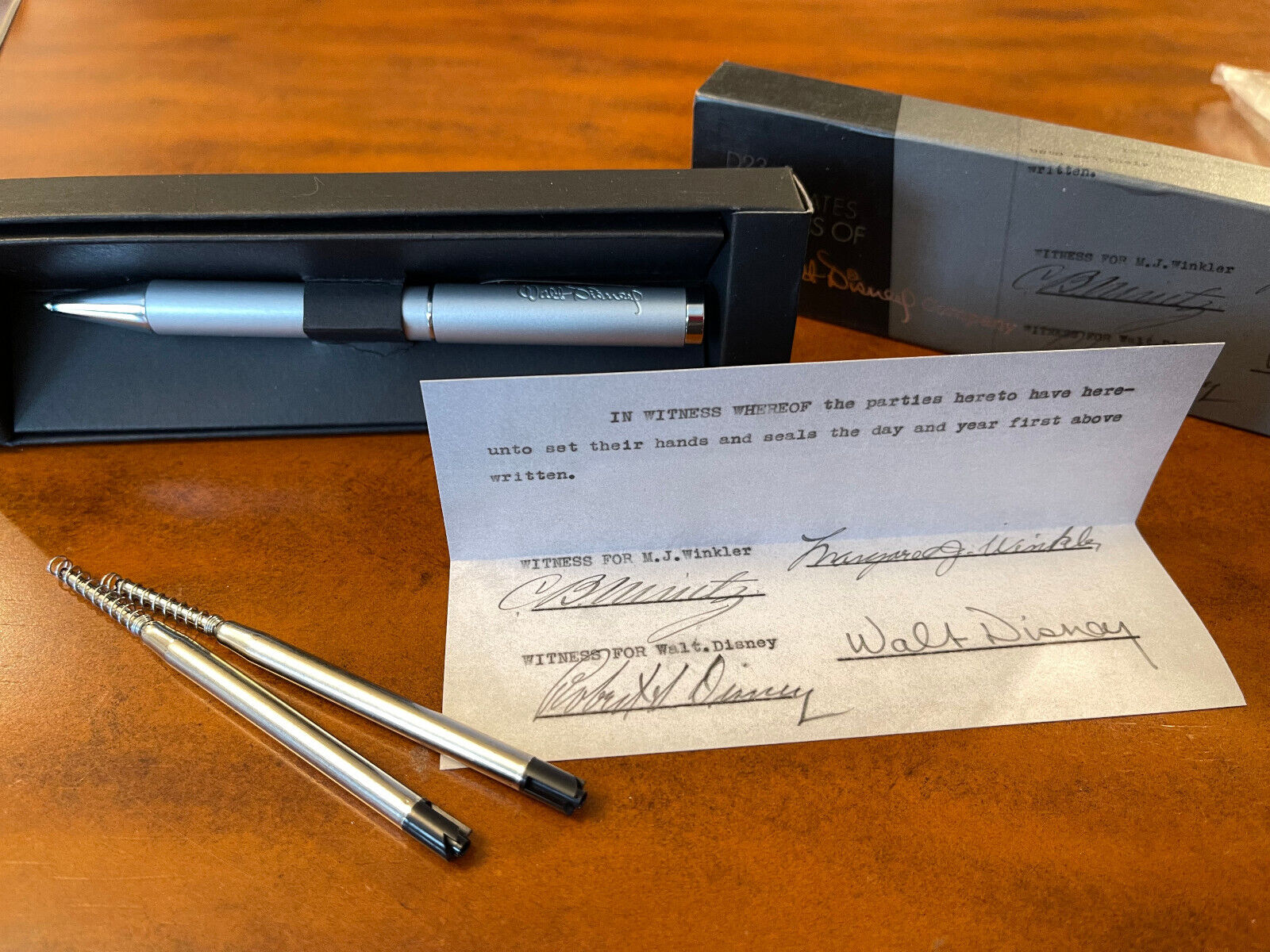 D23 Celebrates 90 Years of The Walt Disney Co. Engraved Pen ++ 2 ink refills