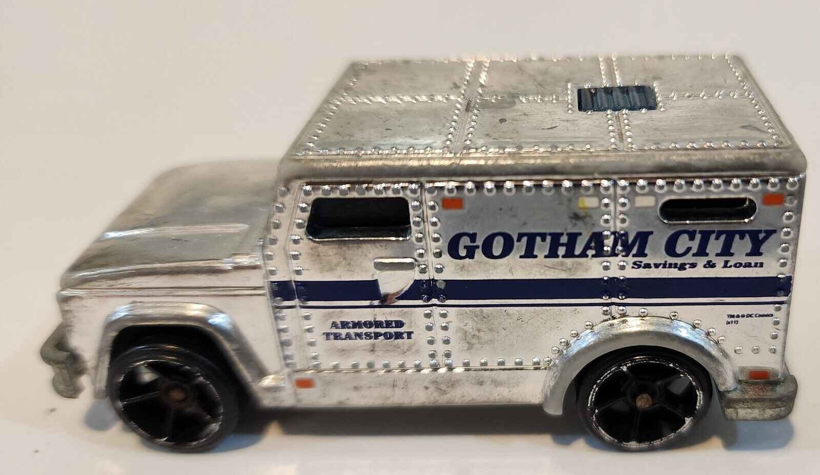 Vintage Hot Wheels Batman 16149 1996 Gotham City Armored Transport