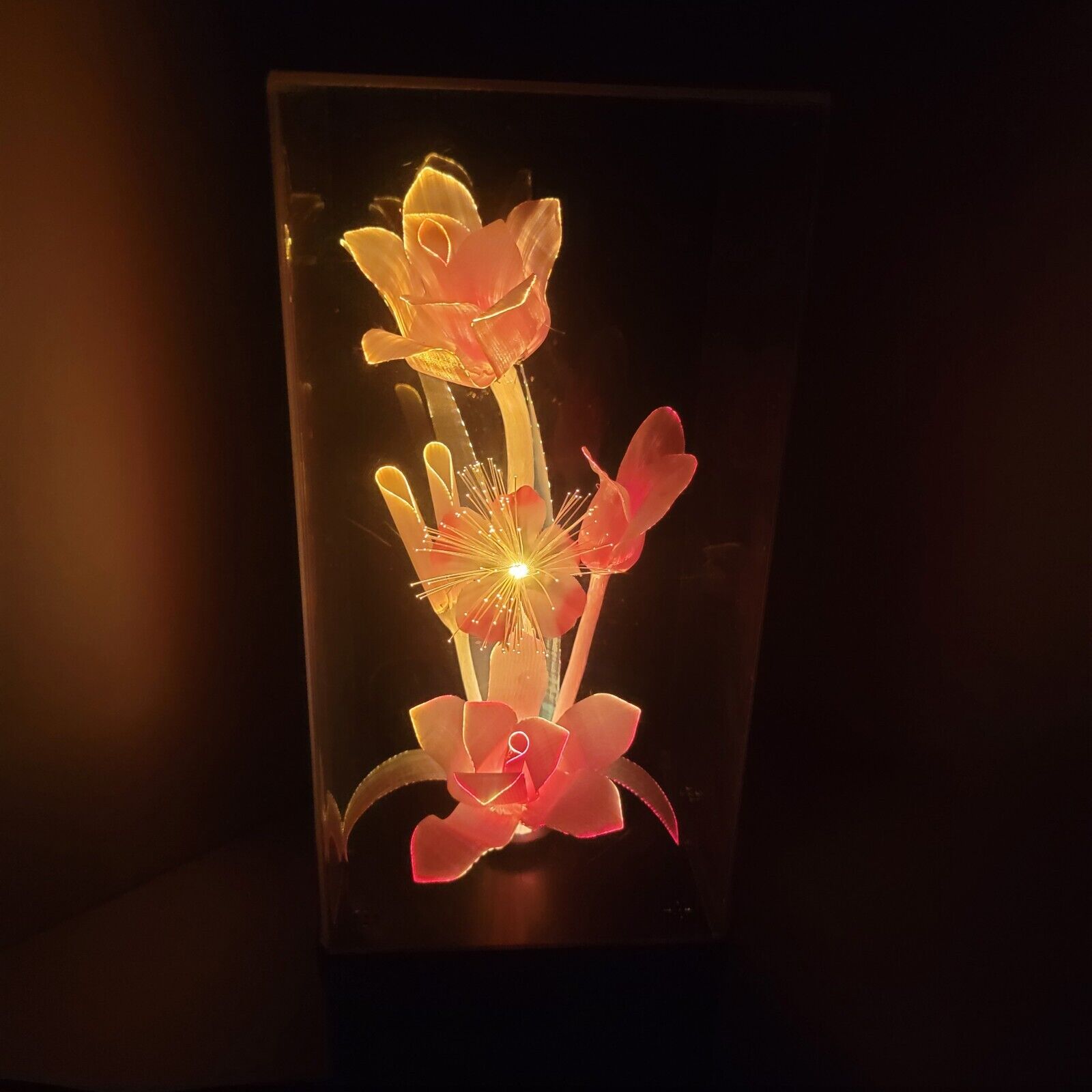 Vintage 1988 Fiber Optic Color Changing Flowers Lamp - Lights Work, No Music