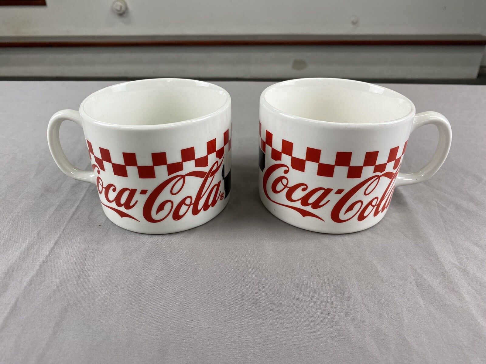 Set Of 2 Vintage Gibson Coca Cola Checkered Logo Soup/coffee Mugs 1996 4” Dia