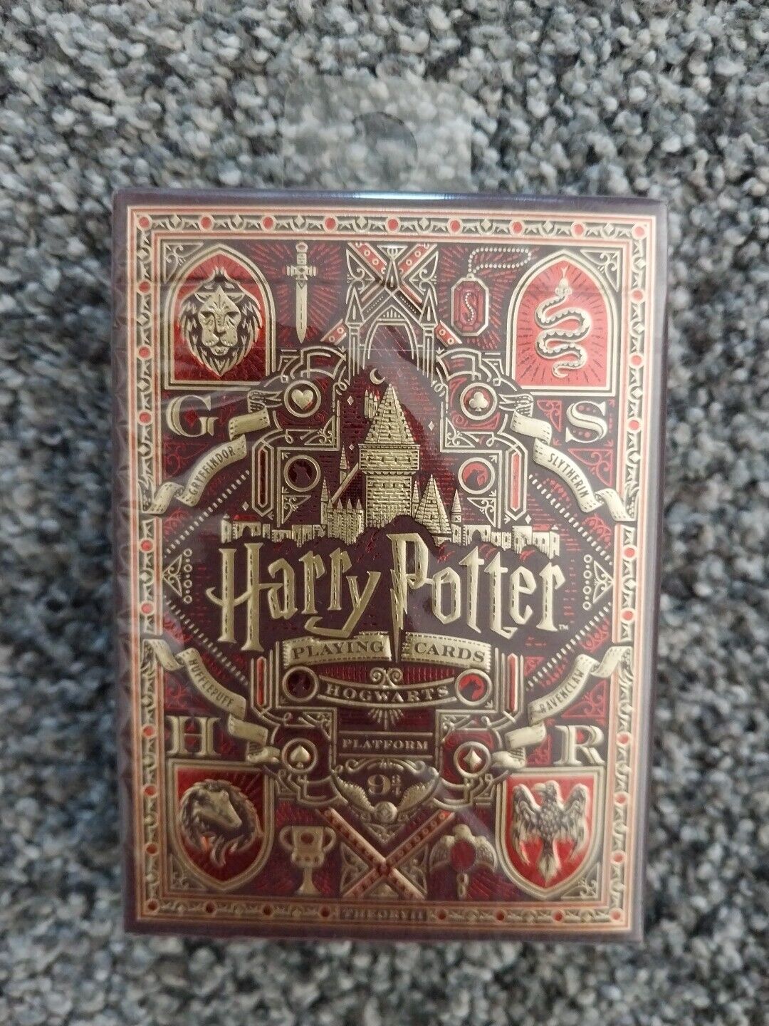 Theory11 Harry Potter Gryffindor Green Playing Cards Poker Deck NEW