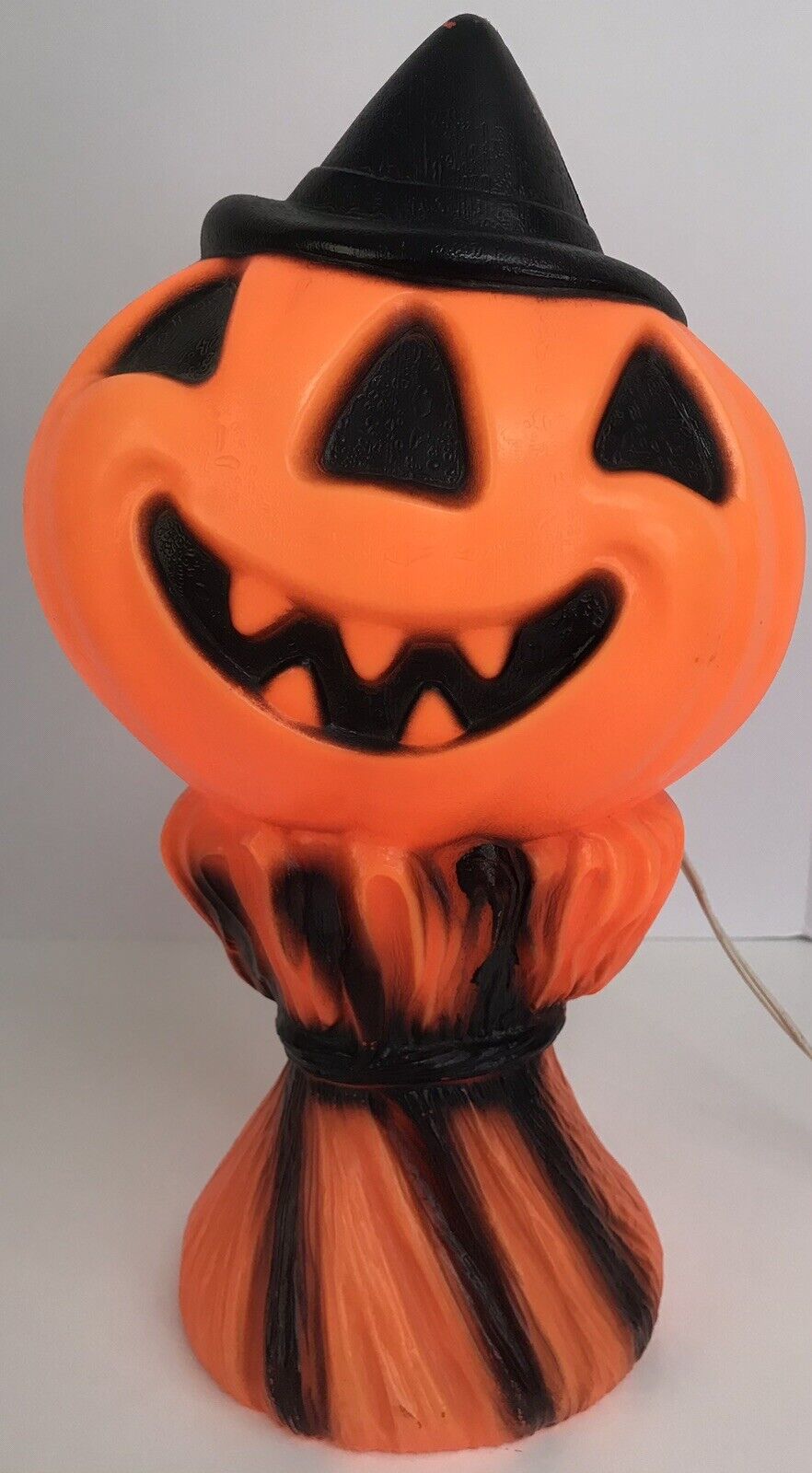 1969 Empire Halloween Blow Mold Pumpkin Haystack Jack O Lantern Witch Hat 14\