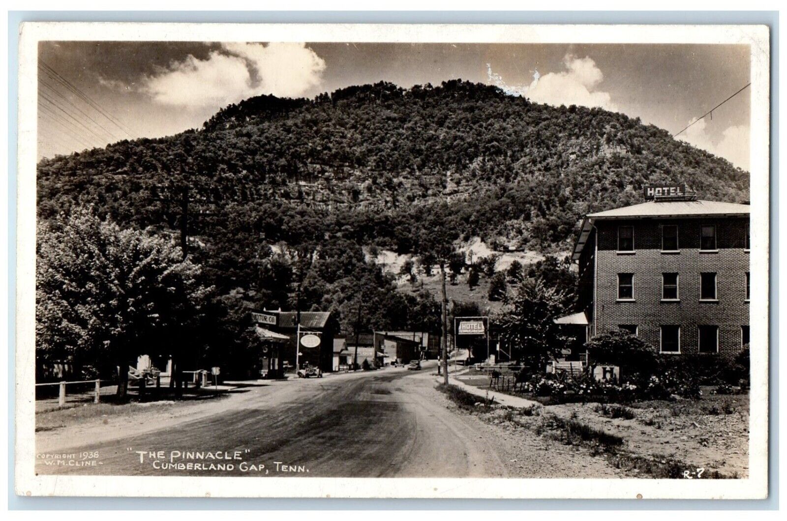 c1940\'s The Pinnacle Cumberland Gap Hotel Cline TN RPPC Photo Postcard