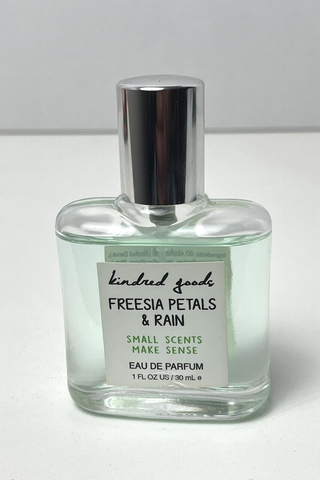 Kindred Goods Freesia Petals & Rain Fragrance Parfum Perfume Spray 1 oz Old Navy