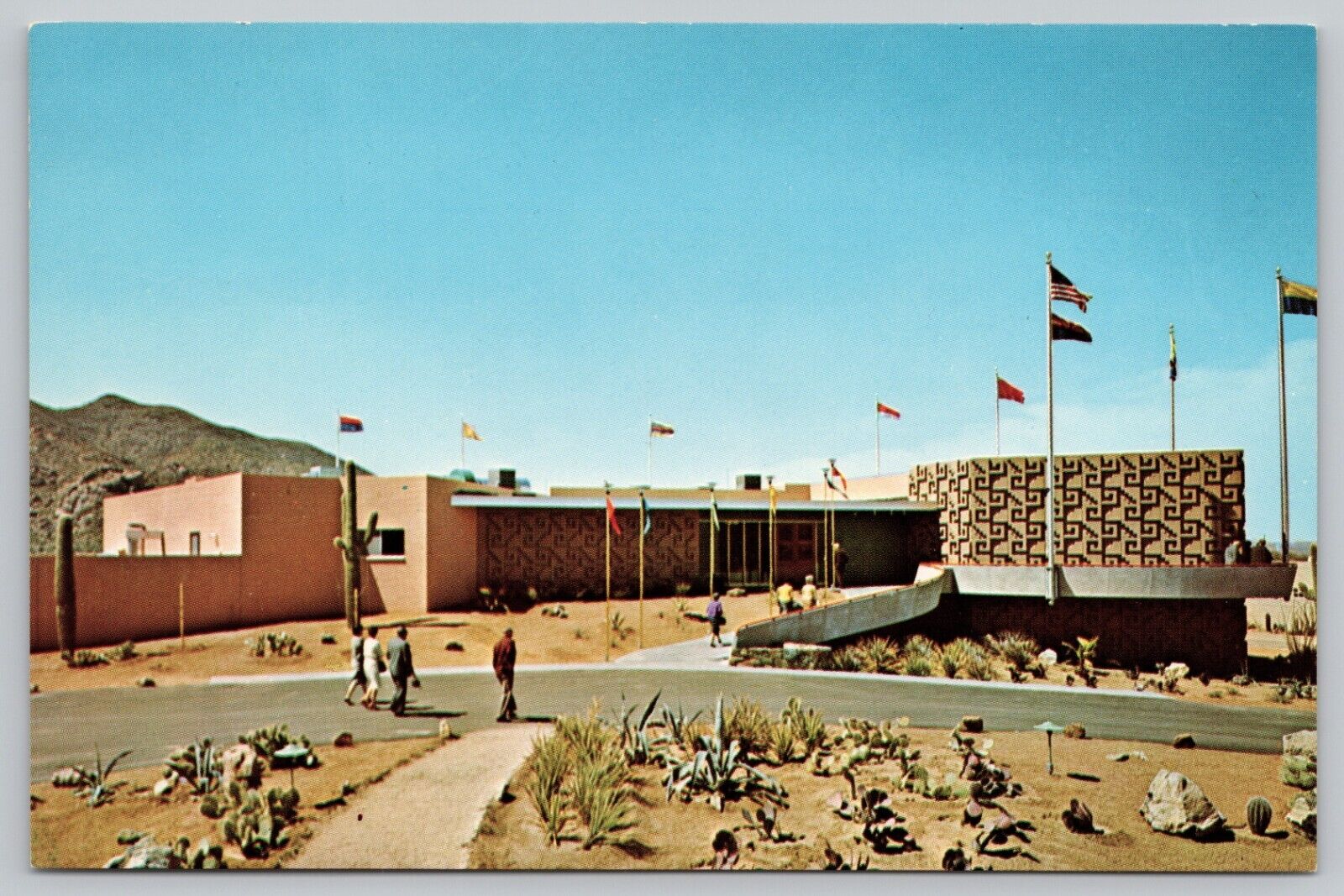 Postcard - Carefree International Restaurant - Carefree, Arizona - 1960s (M6p)