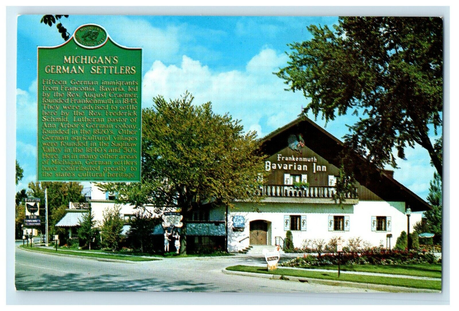 c1950\'s Frankenmuth Michigan MI, Bavarian Inn Street View Vintage Postcard