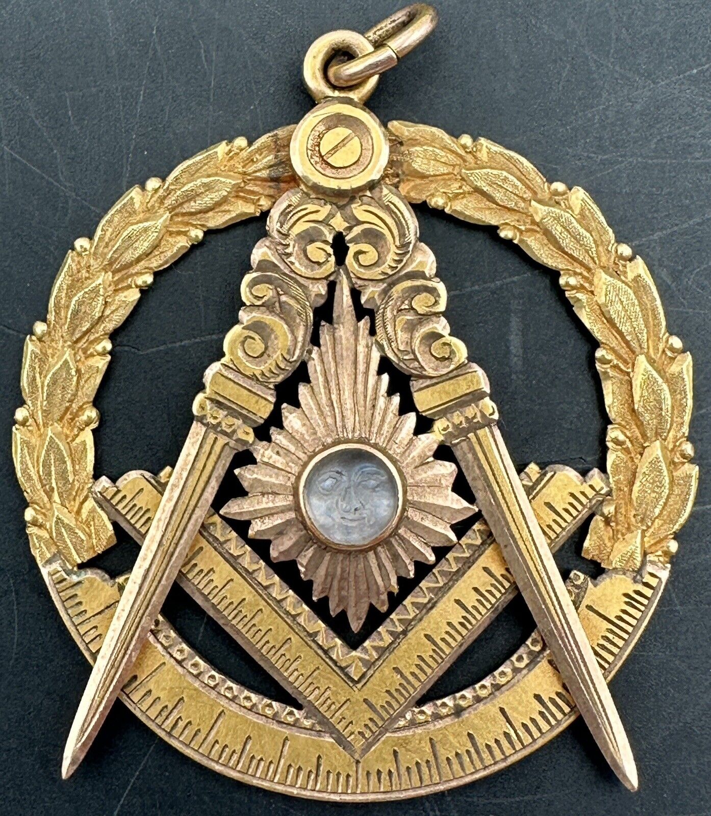 Vintage Masonic 10kt Gold Pendant Fob Carved Face Man in the Moon Moonstone