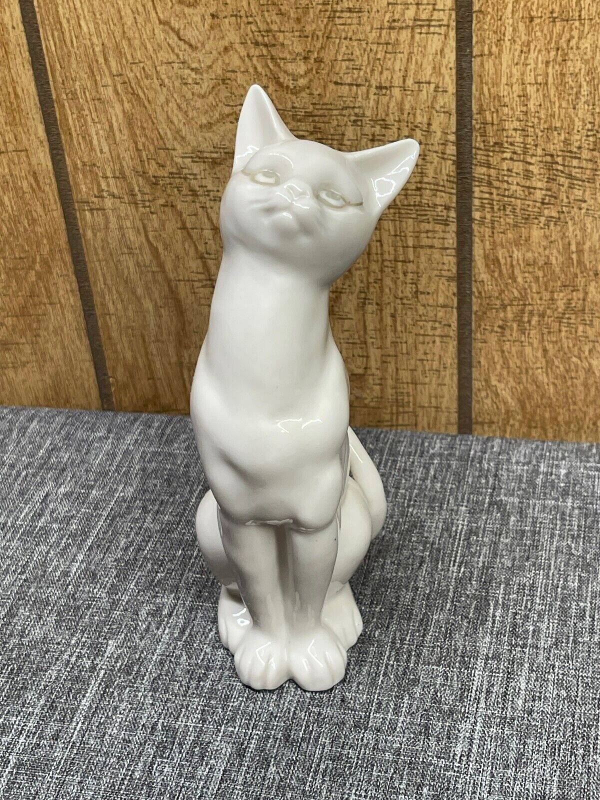 Vintage Ardalt White Cat 6.5