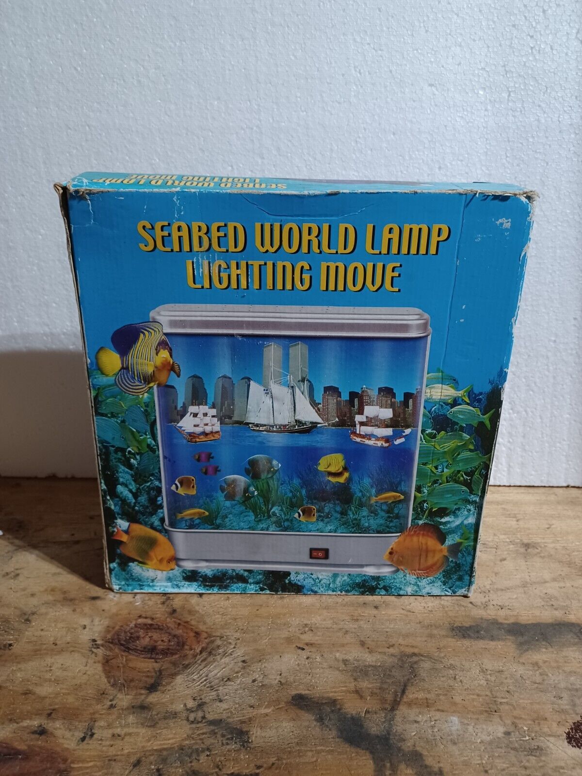 Vintage Artificial Aquarium Lamp Rotating Seabed Tropical Fish Lighting Motion