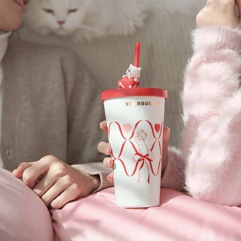 New Starbucks China 2024 Valentine\'s Day Cat Hug Heart 19oz SS Tumbler Cup