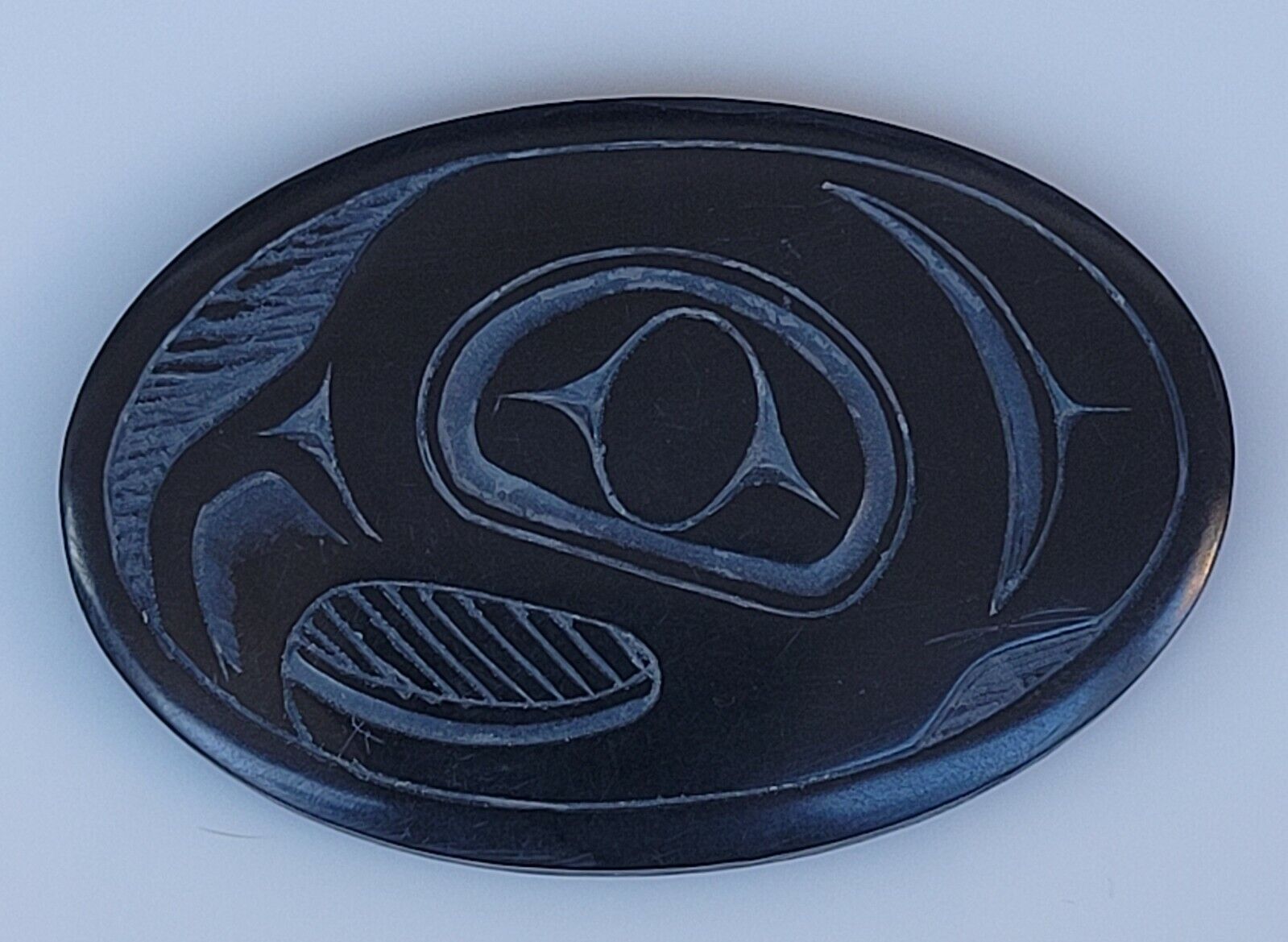 Vintage Haida Eagle Hand-carved Argillite Small Oval Plaque by Denny Dixon 1994