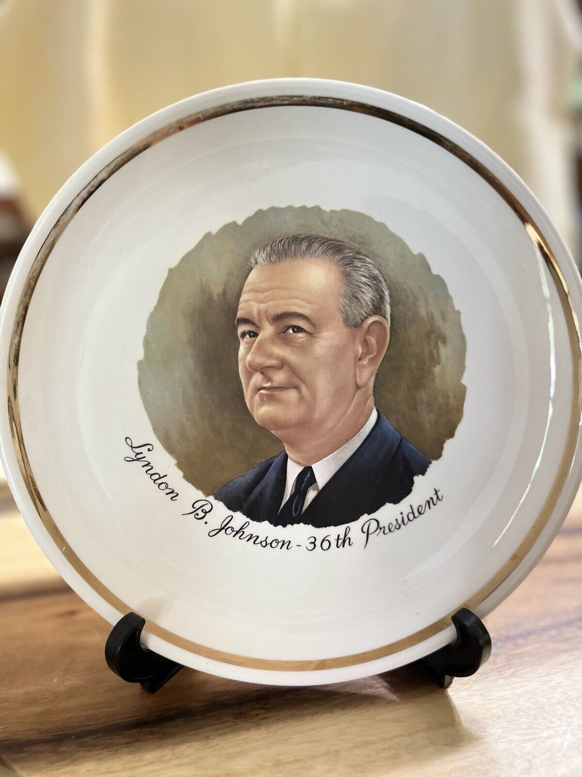 LYNDON B. JOHNSON - 36TH President -  Ceramic Commemorative Plate