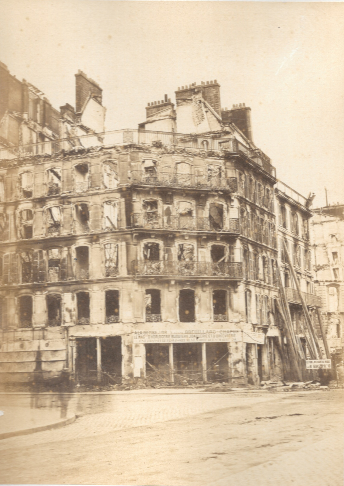 Albuminated photo print Rue de rivoli watchmaking ruin commune de Paris 1871 Wulff