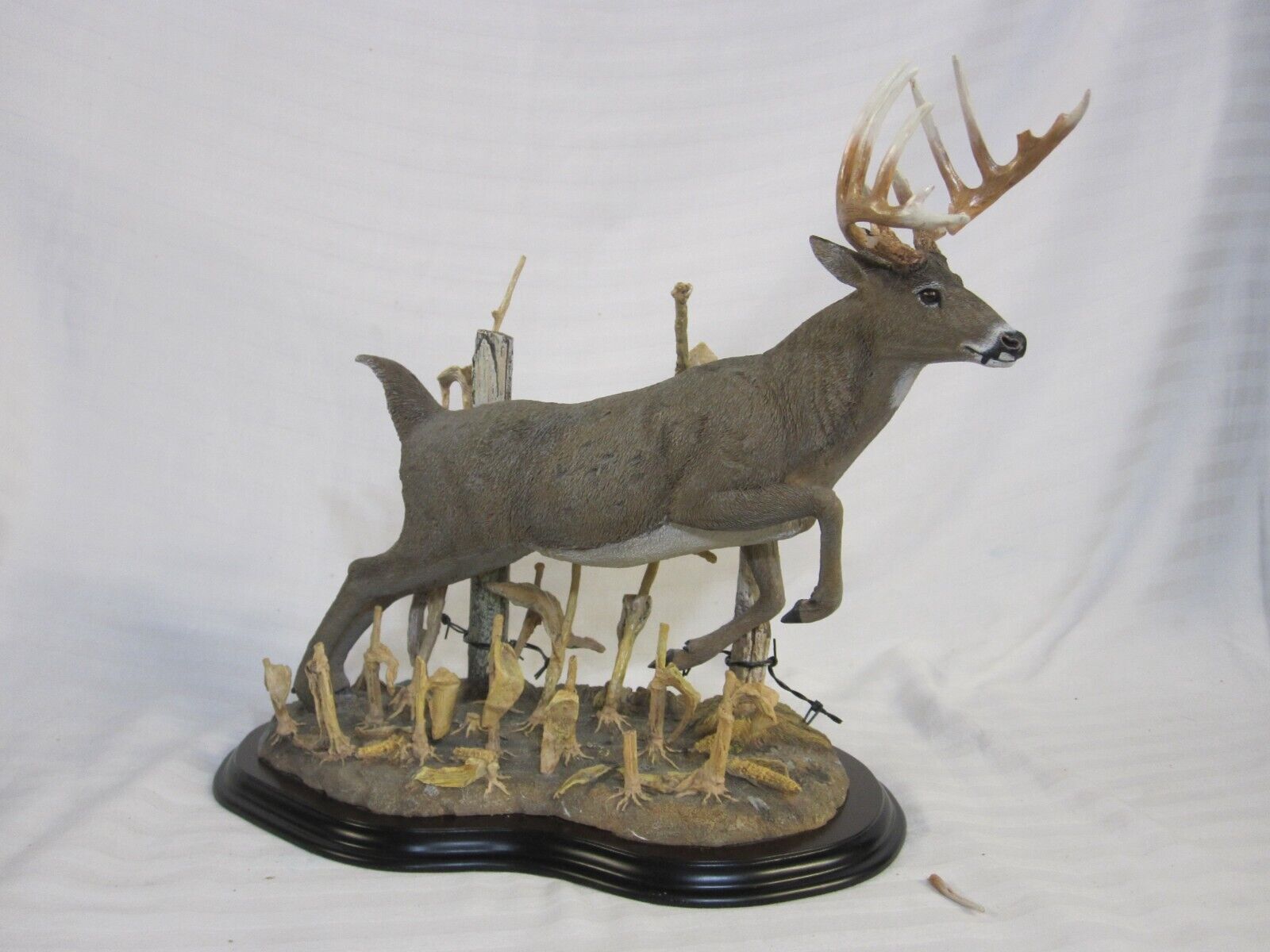 Vintage Midwest Giant, Nick Bibby, Danbury Mint Whitetail Deer Sculpture - LOOK