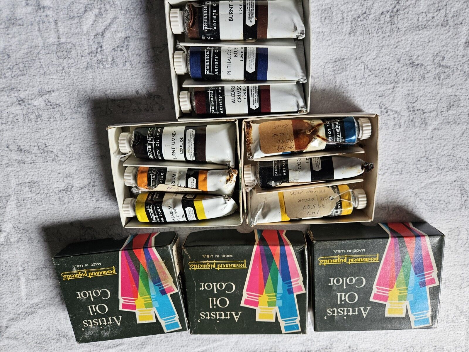 Vintage Permanent Pigmnents 9 1.25 Oz Oil Paints