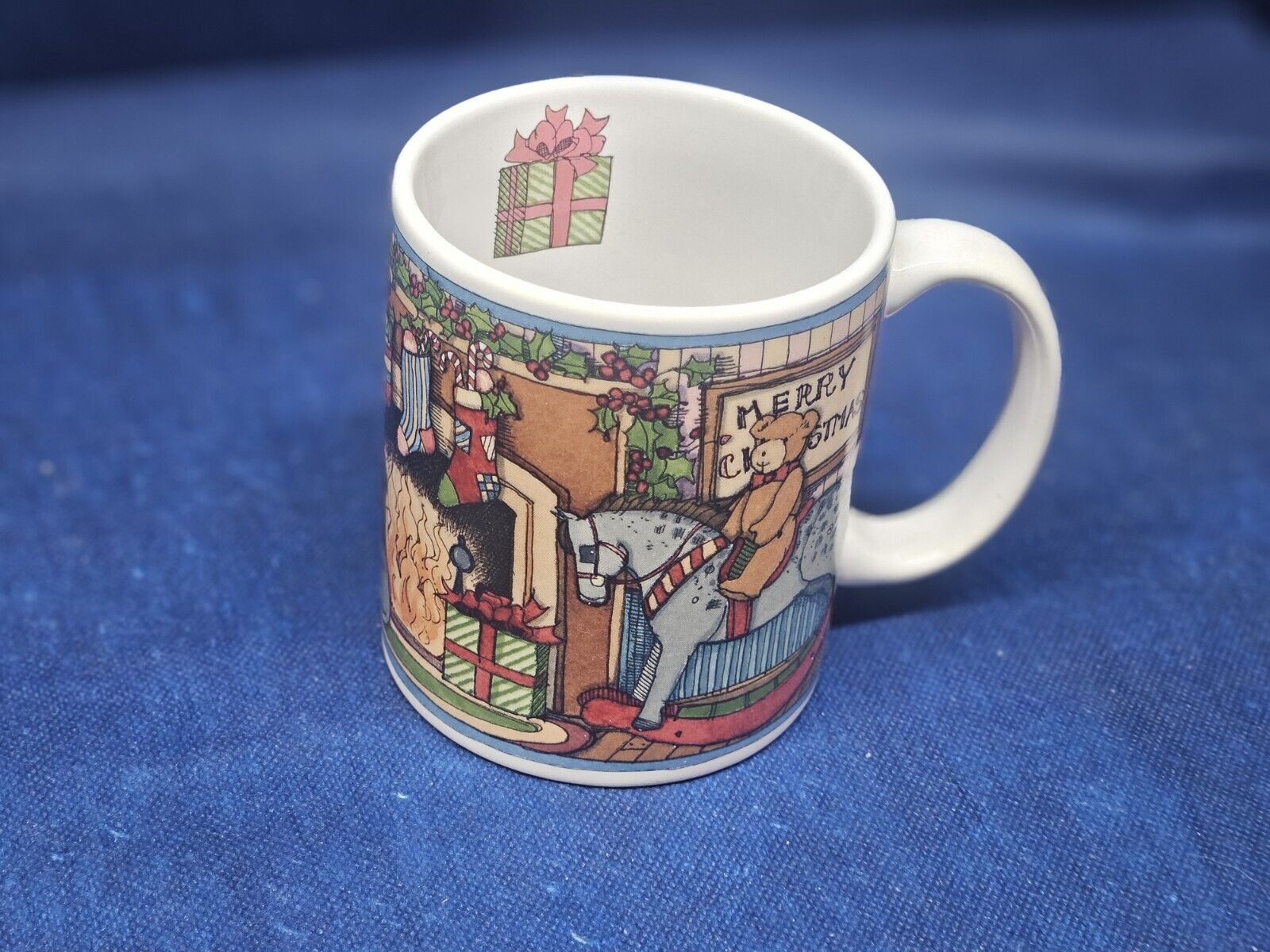 Vintage CIC Collector\'s Ceramic Coffee Mug, Christmas Design By Susan Winget EUC