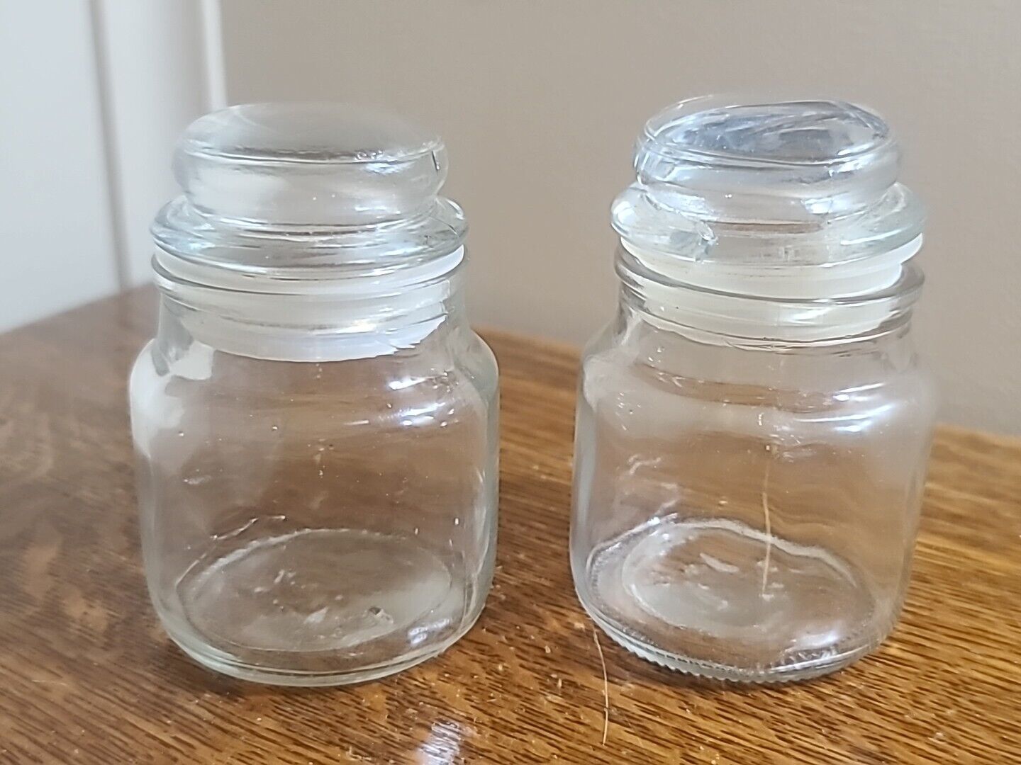 ✅2 VINTAGE SMALL CLEAR GLASS POTHECARY JAR 3.5\