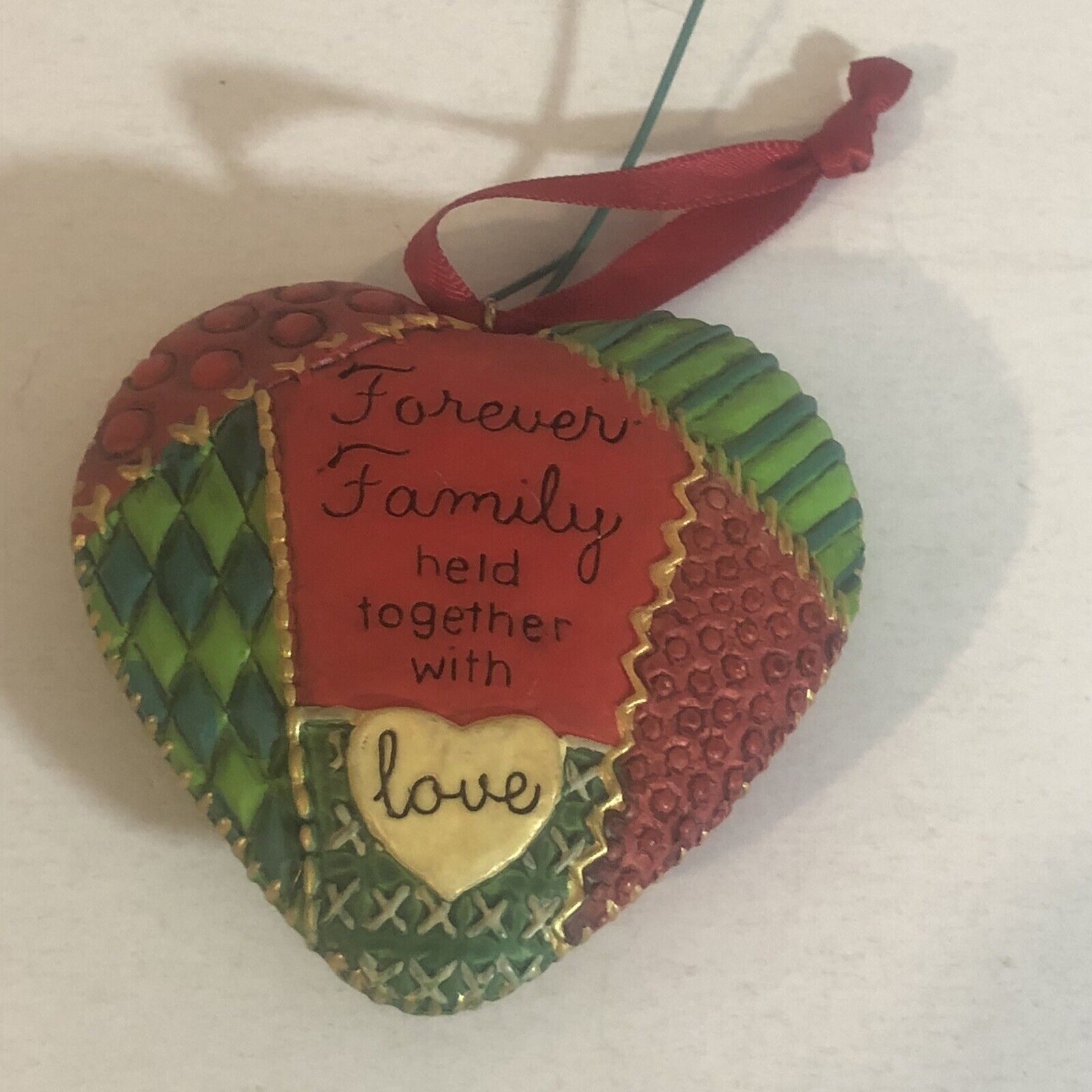 Vintage Forever Family Heart 2009 Christmas Decoration Holiday Ornament XM1