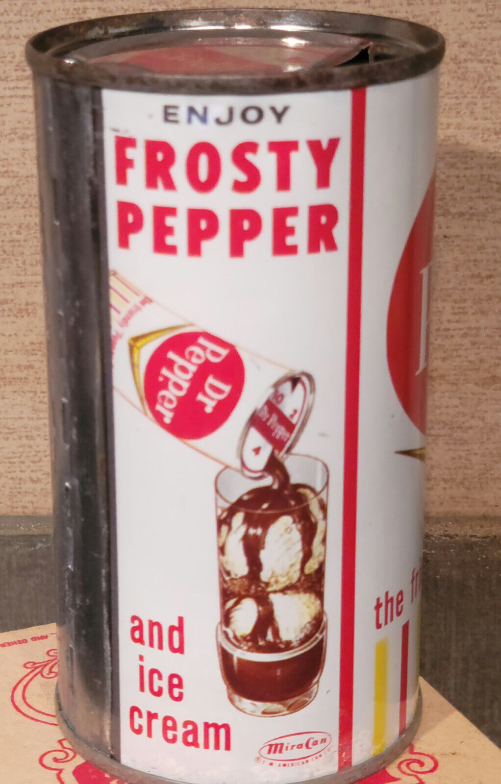 ALL ORIGINAL BKE 1959 DR PEPPER FLAT TOP SODA CAN VANITY LID DALLAS  HOT FROSTY