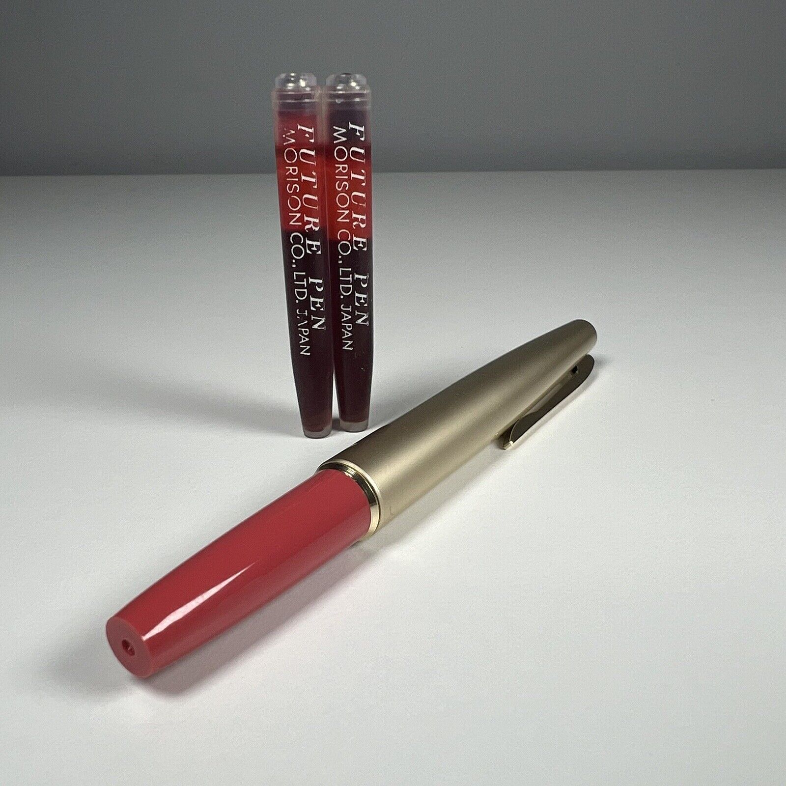 Vintage Morison Gold and Rose Ballpoint Pen W/ Red Ink Cartridges Japan NOS