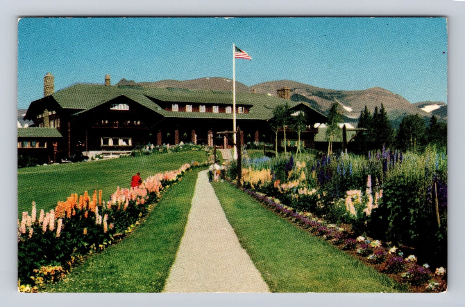 Glacier Park Hotel MT-Montana, Mountain Views, Gardens Souvenir Vintage Postcard