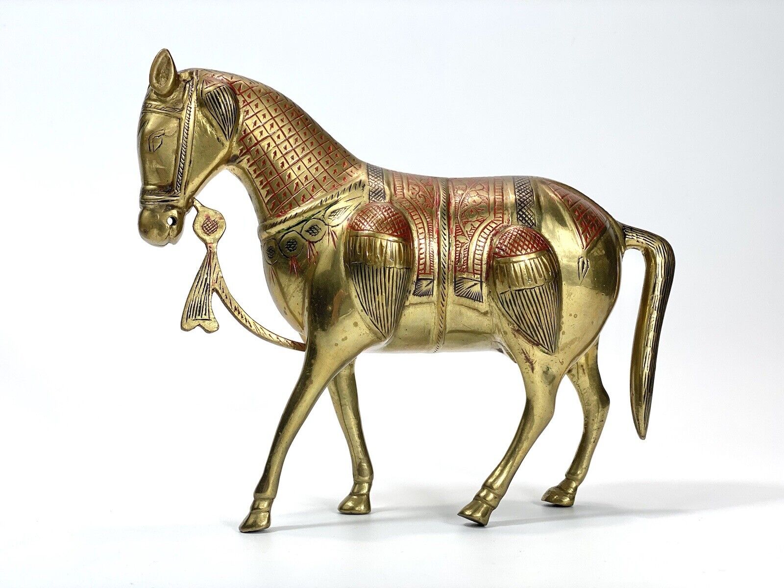 Beautiful Vintage handmade solid Brass Horse Statue art sculpture figurine