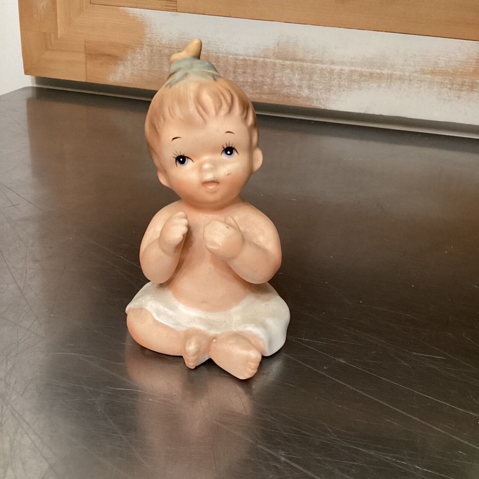 Vintage NAPCO Baby Figurine C￼-4909/L - 5” Porcelain