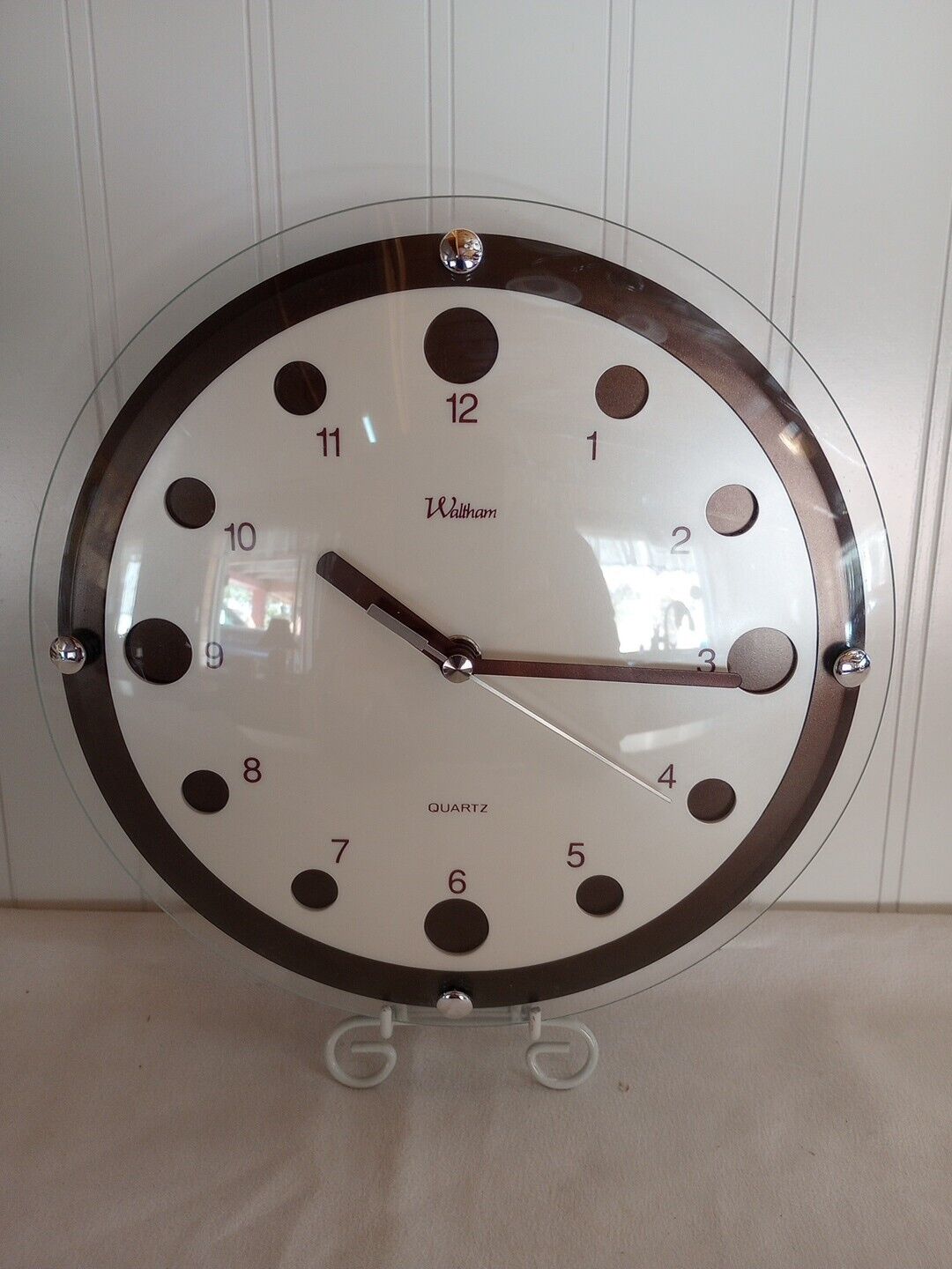 WALTHAM GLASS DOME ROUND WALL CLOCK WITH METAL DIAL AND SECONDS HANDS SIZE 9\