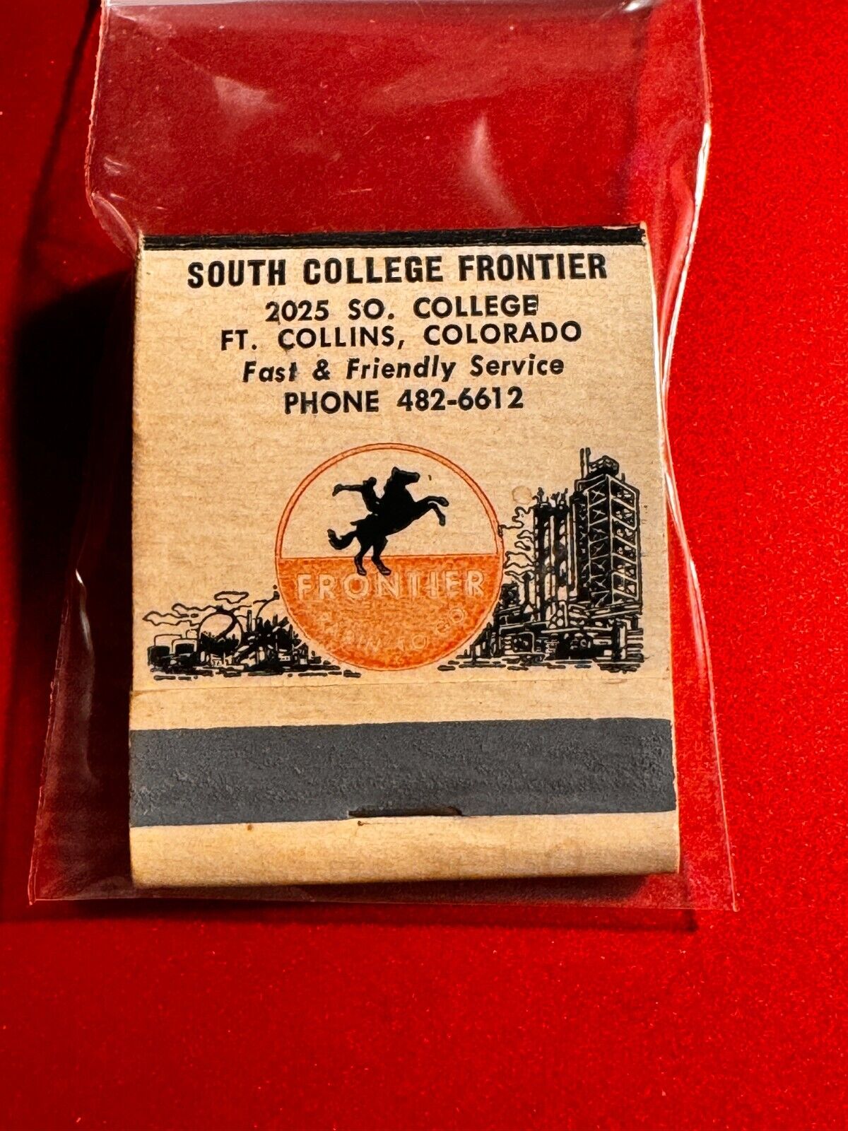 MATCHBOOK - SOUTH COLLEGE FRONTIER MOTOR OIL - FT. COLLINS, CO - UNSTRUCK