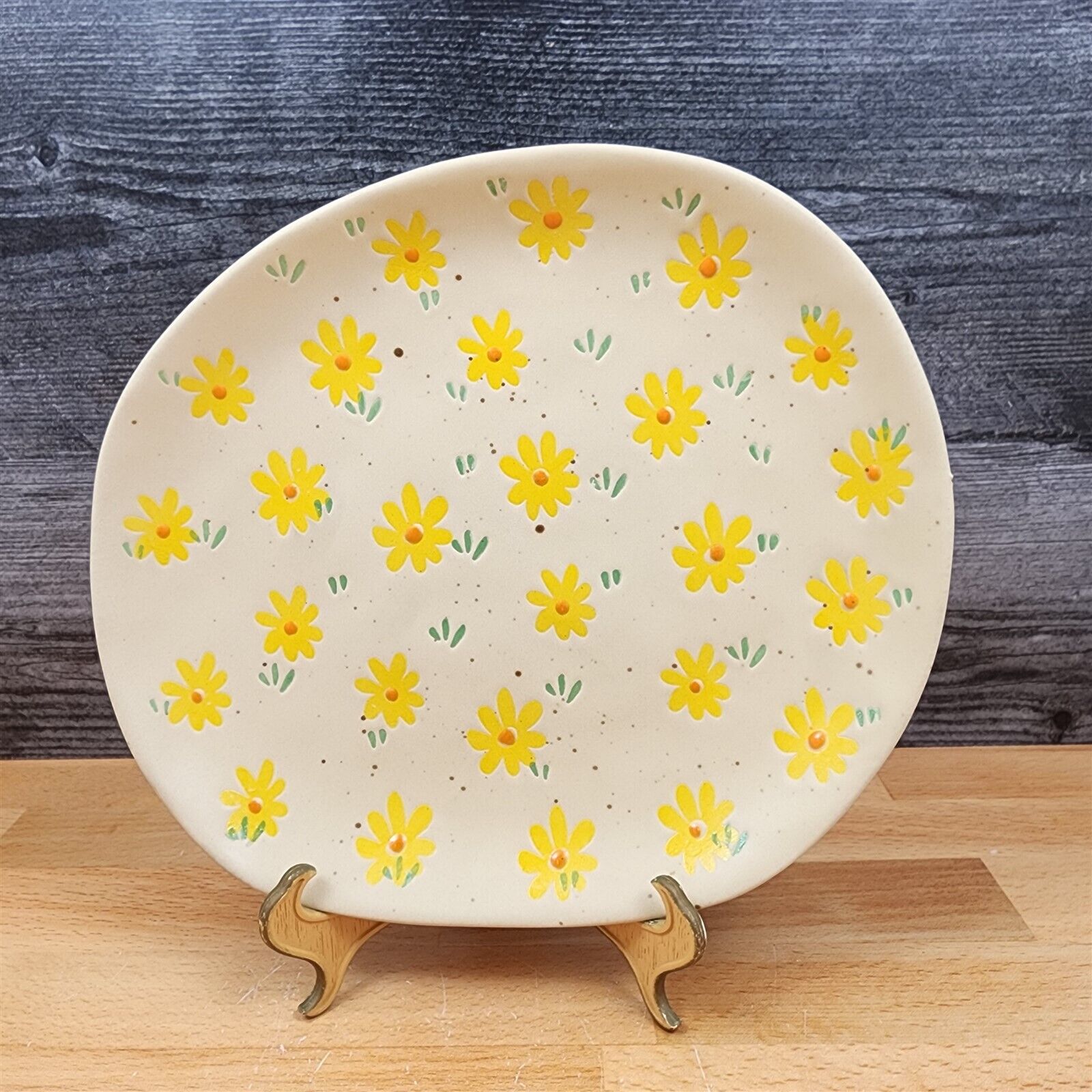 Spring Daisy Floral Salad Plate Embossed Decorative by Blue Sky