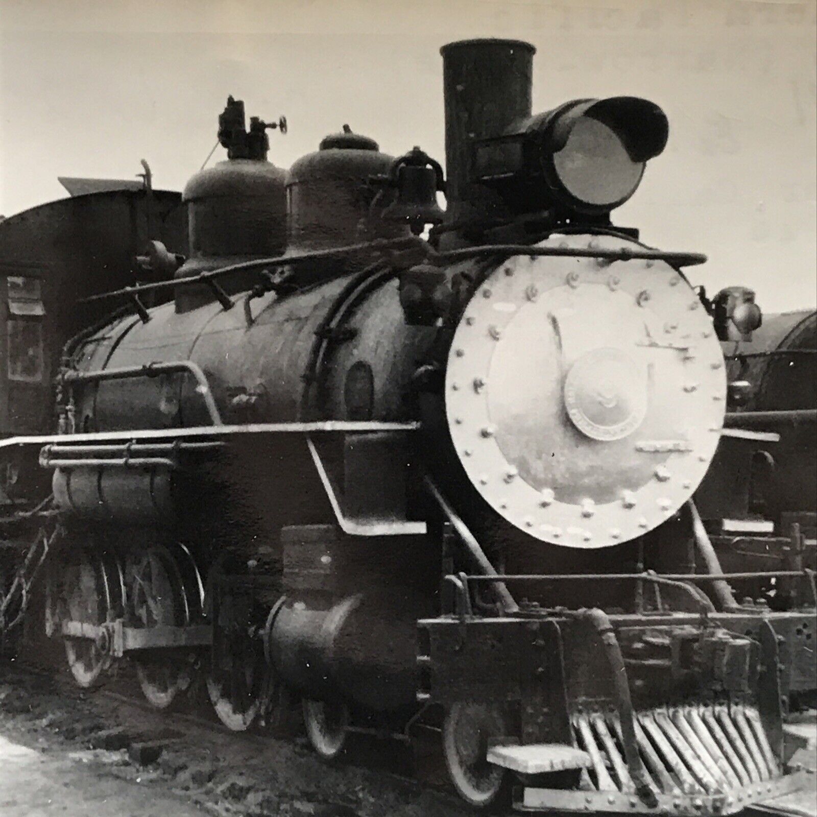 Southern Pacific SP #9 4-6-0 Baldwin Narrow Gauge Locomotive Photo Keeler CA
