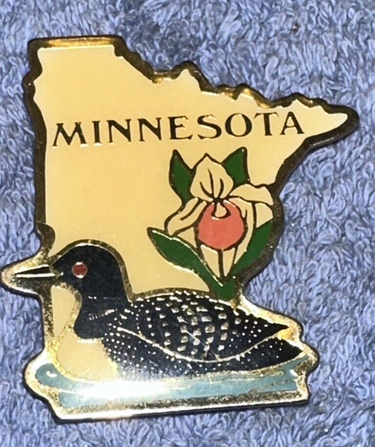 Vtg Minnesota Souvenir Metal Refrigerator Magnet Duck & Flower