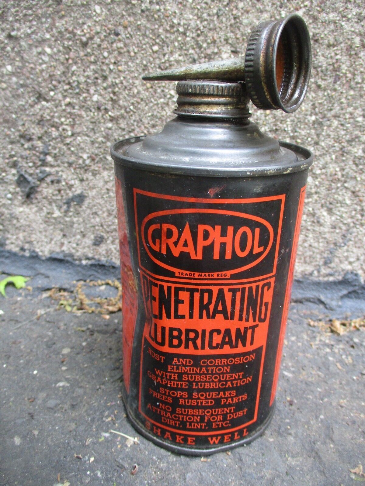 Antique Tin 1930s Graphol Penetrating Lubricant 2 sided top Hawthorne N.J.