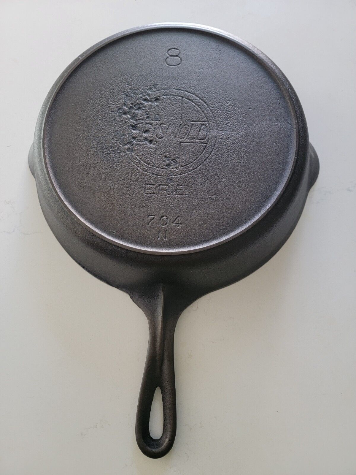 Griswold #8 704 Slant Logo Erie with Heat Ring, Restored