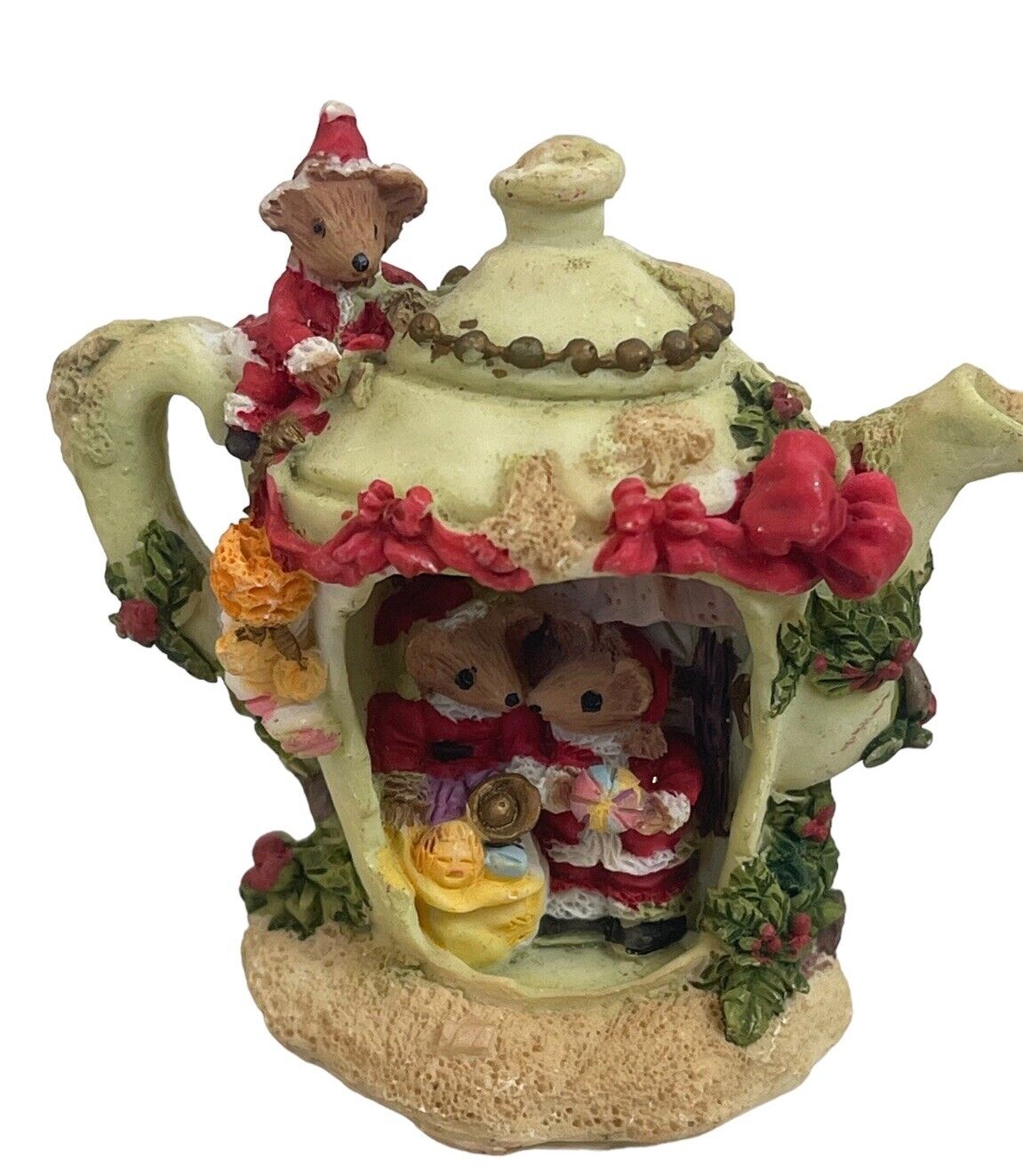 Teapot House Figurine Christmas Mice Family Resin