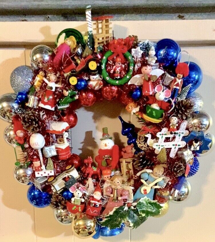 Sale Vintage Christmas Ornament Wreath