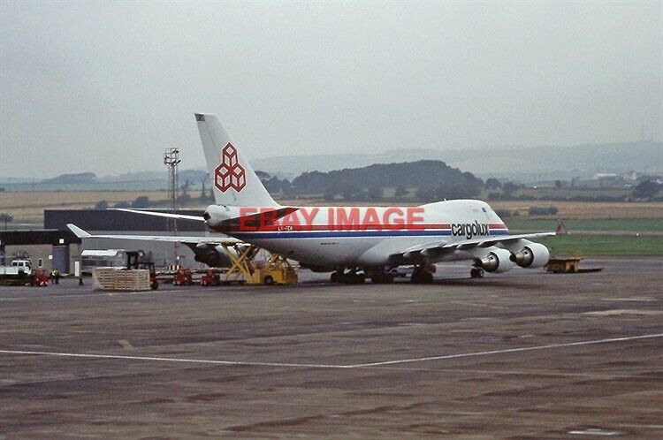 PHOTO  LX-FCV BOEING 747-400 CARGOLUX PRESWICK  AUGUST 1996