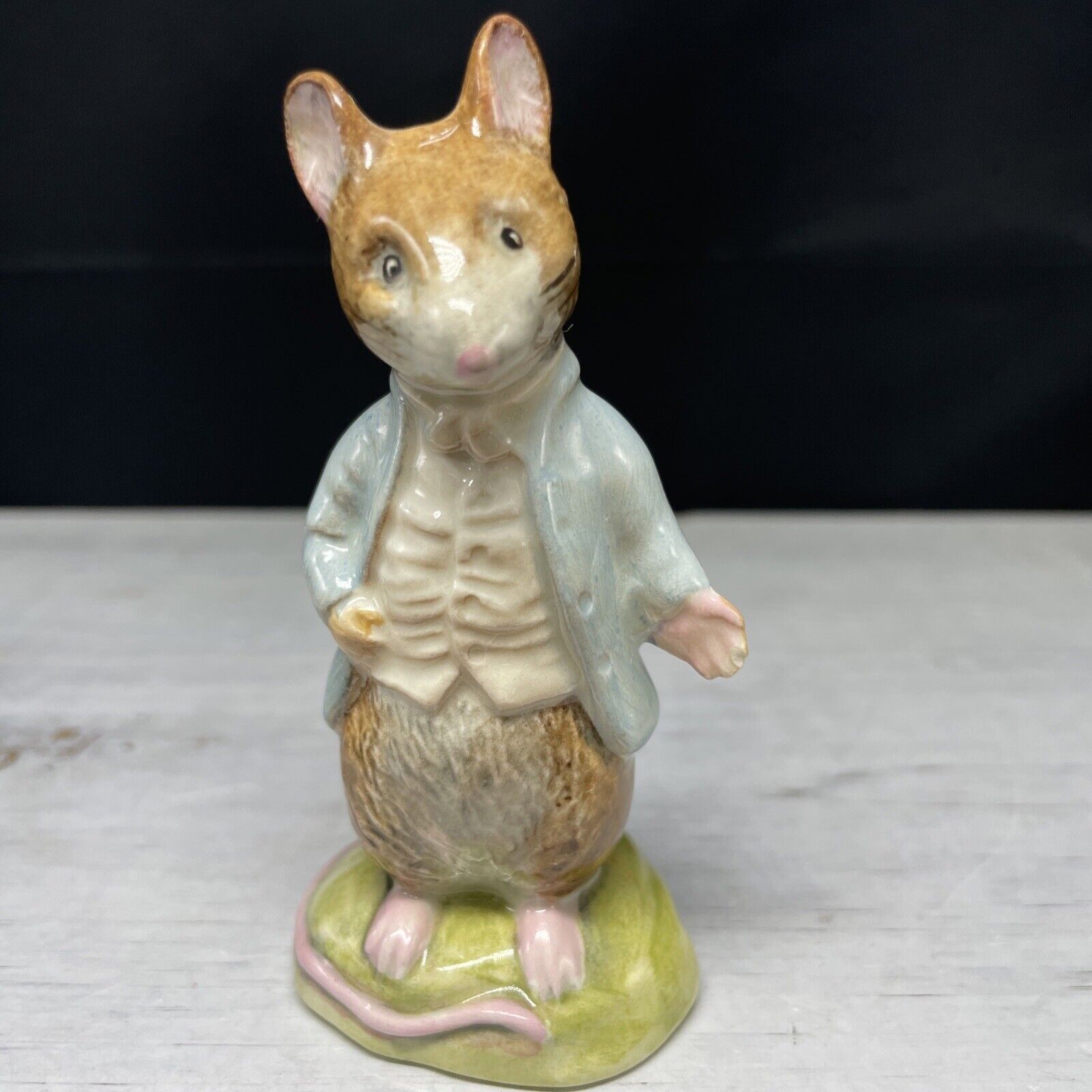 Beatrix Potter’s Johnny Town Mouse Figurine F. Warne & Co Beswick England BP3a