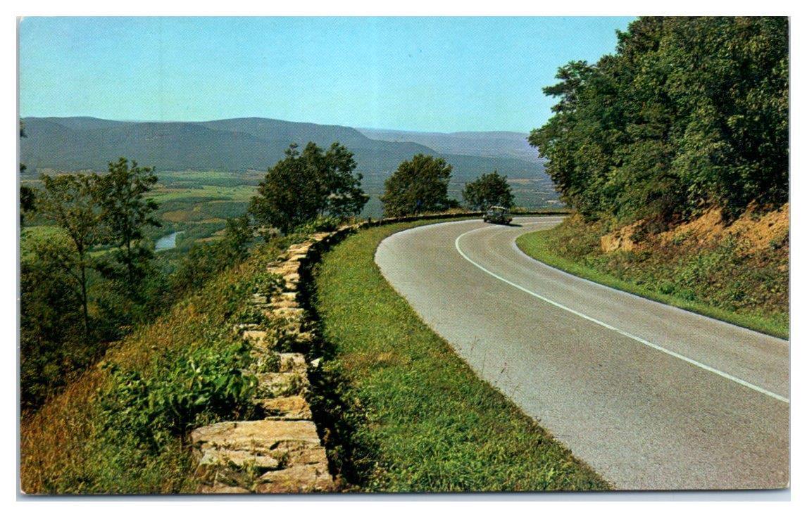 Skyline Drive Front Royal Virginia Unused Postcard