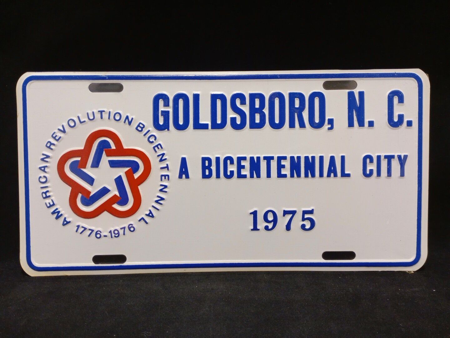 Vintage 1975 Goldsboro North Carolina Bicentennial License Plate New Sealed