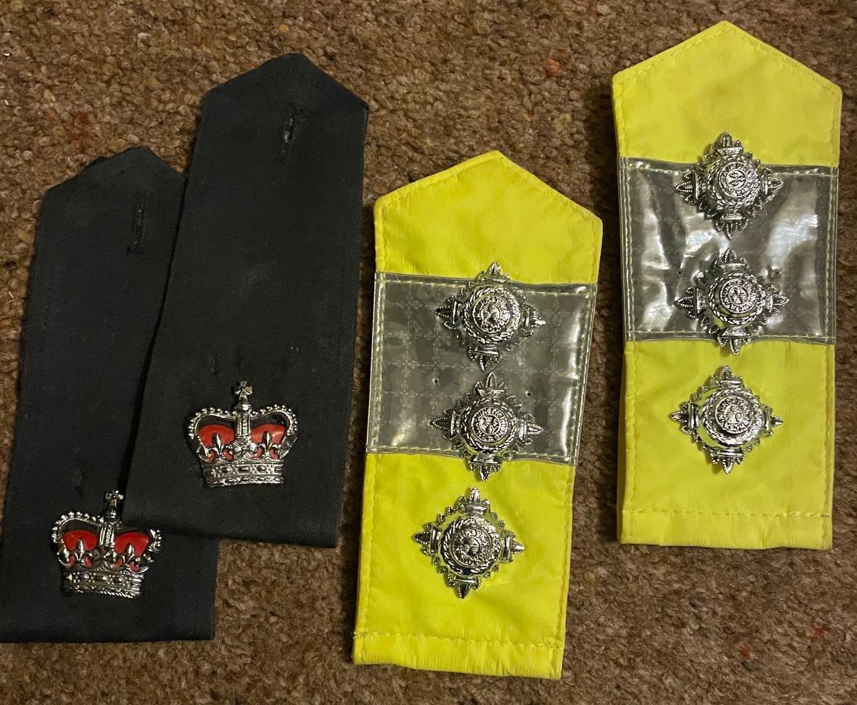 Early BRITISH  POLICE cloth Epaulettes with metal CHIEF INSPECTOR  rank