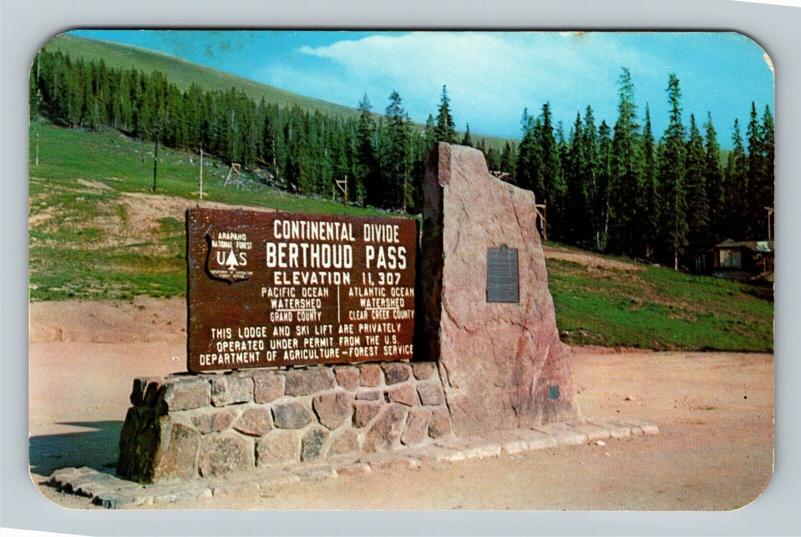 Berthoud Pass CO-Colorado, Markers At Summit, c1959 Vintage Postcard
