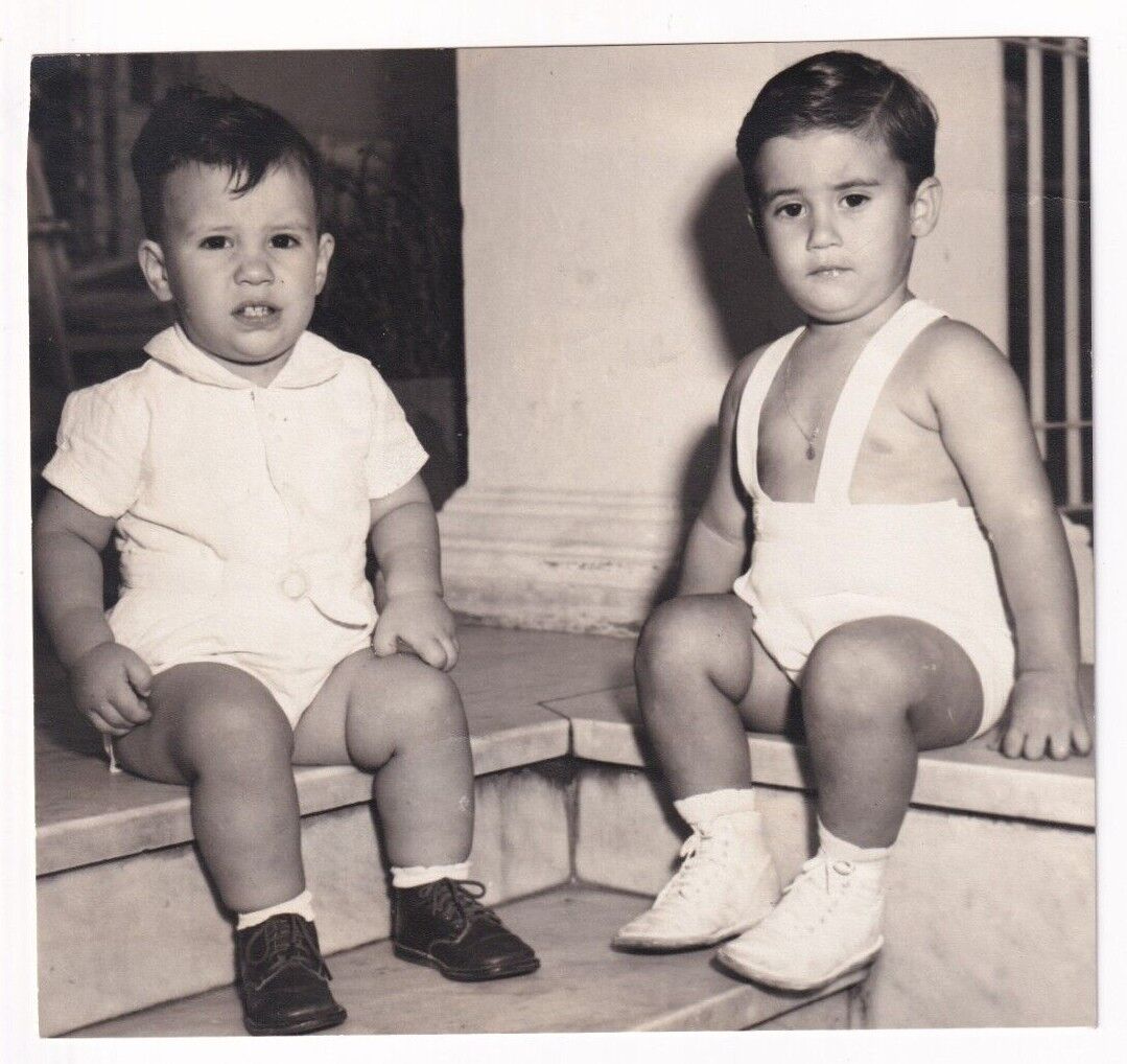 VICE PRES RAUL CARDENAS GRANDCHILDREN JOSE MARIA & EDUARDO CUBA 1946 Photo Y 313
