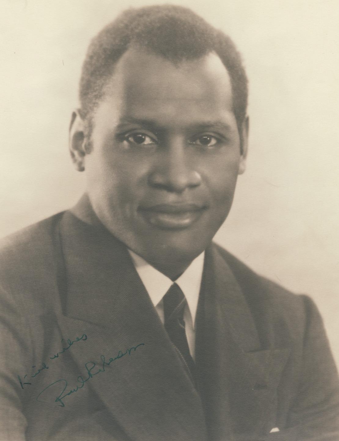 c. 1920\'s Paul Robeson SIGNED Photo JSA CERTIFICATE