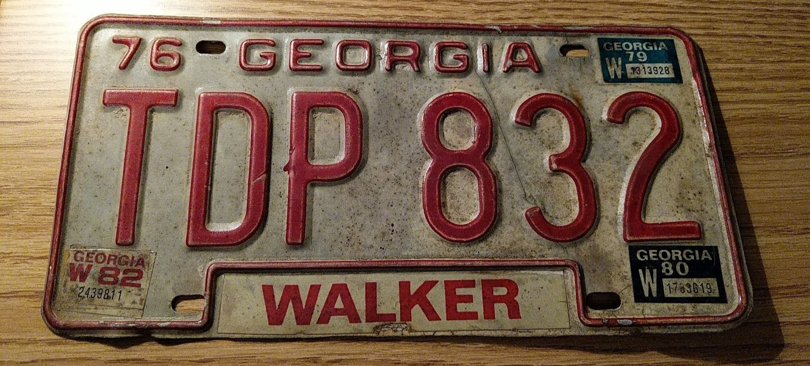 1976-82 GEORGIA LICENSE PLATE  TDP 832 ~ VINTAGE WALKER COUNTY