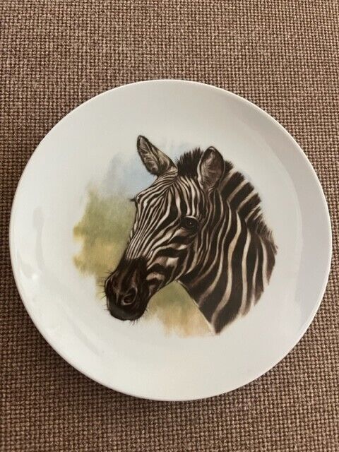 Porcelain Zebra Plate Hoffritz Bavaria Germany 7.5 Dia Wildlife Collection