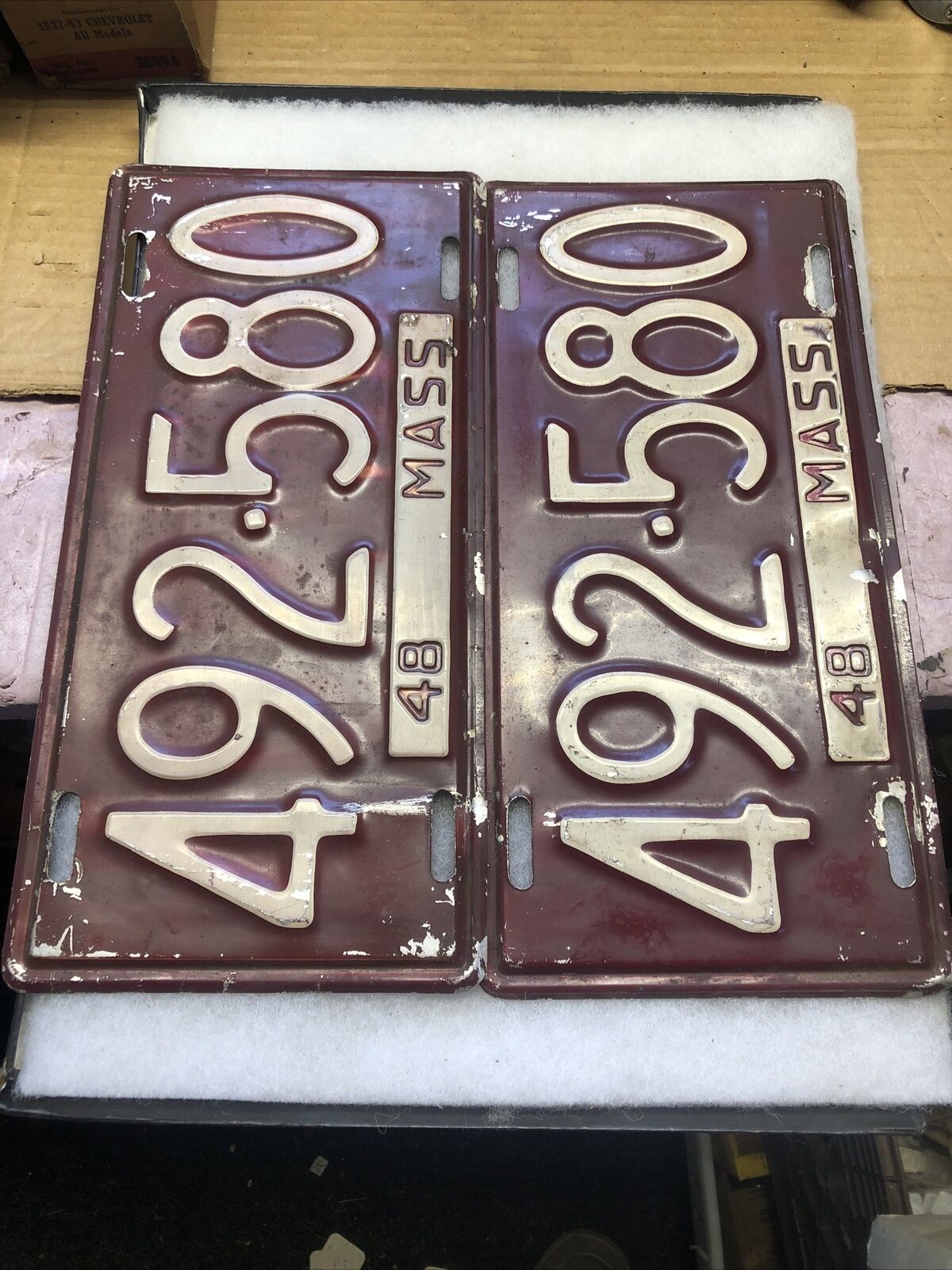 1948 Massachusetts License Plates 492-580 Pair