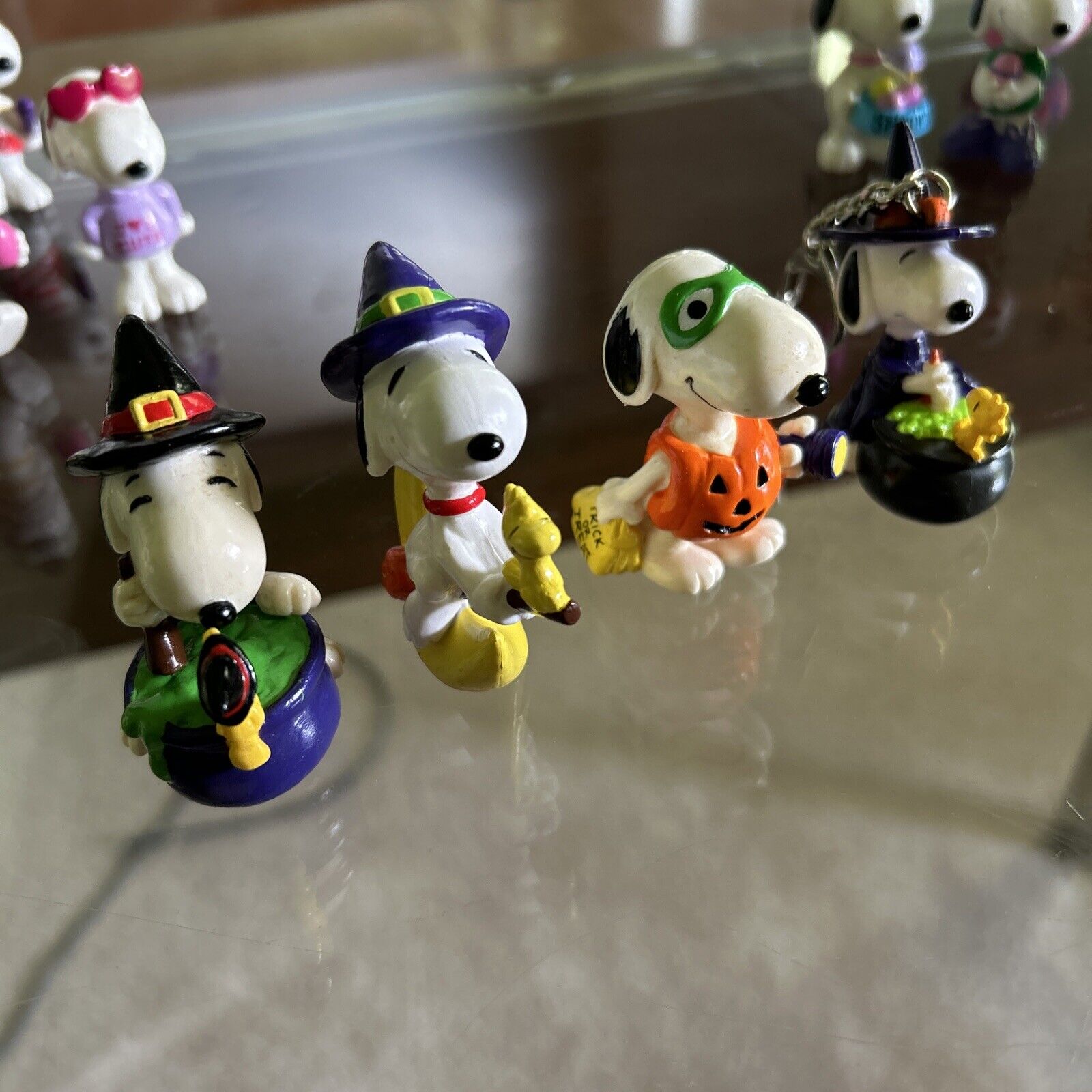 Lot of 4 Vintage Snoopy PVC Halloween Figures Figurines Peanuts
