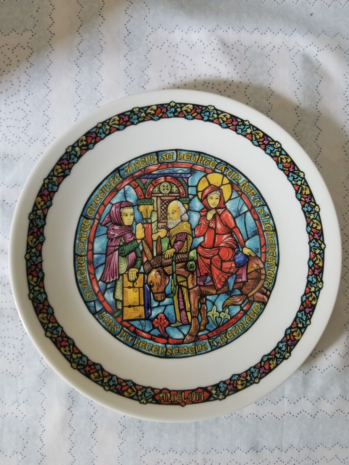 Vintage Henri d'Arceau-Limoges Porcelain 1977 Christmas Plate Numbered